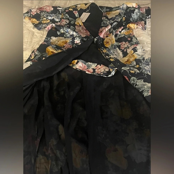 NWT Baltic Born floral wrap dress, small - Picture 6 of 9